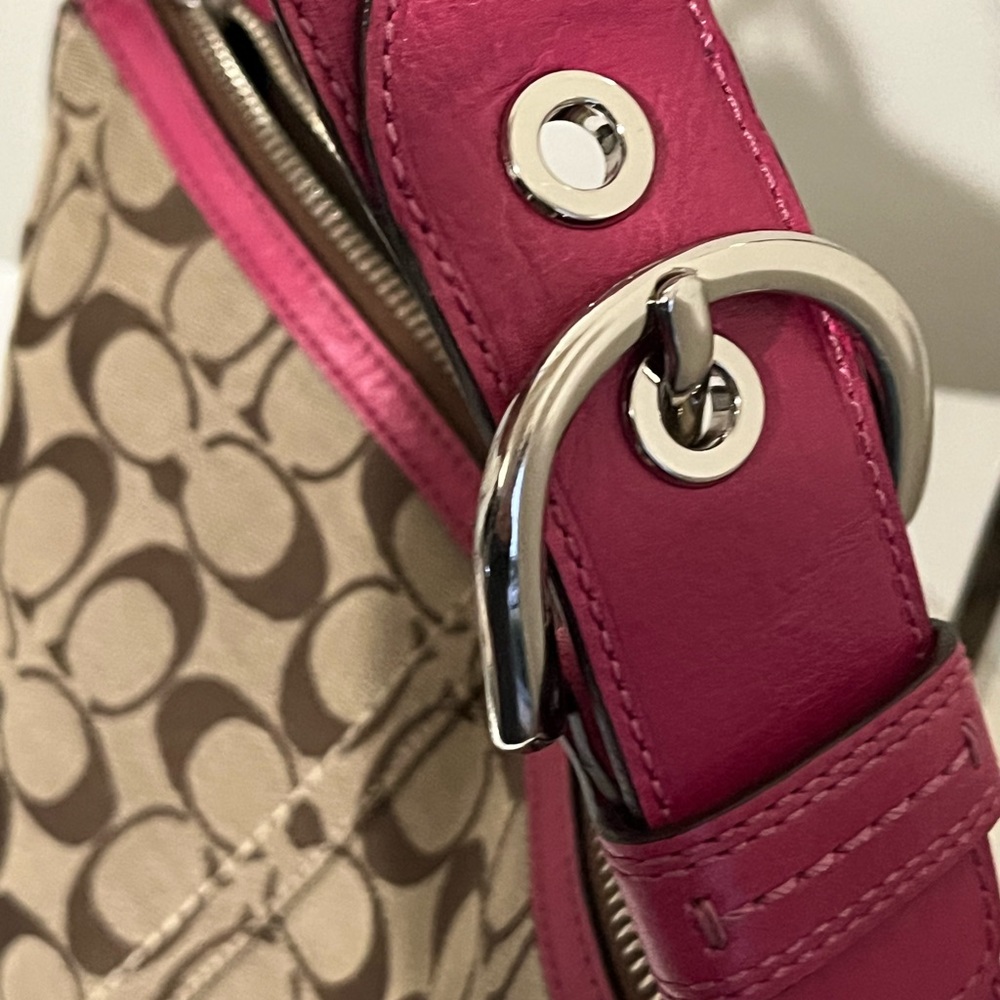 Coach Signature Fabric Shoulder Bag